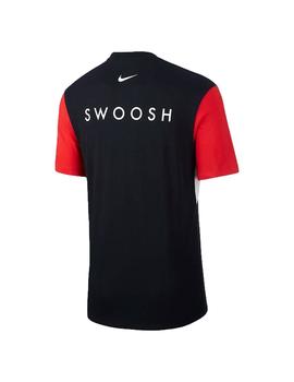 Camiseta Chico Nike Swoosh
